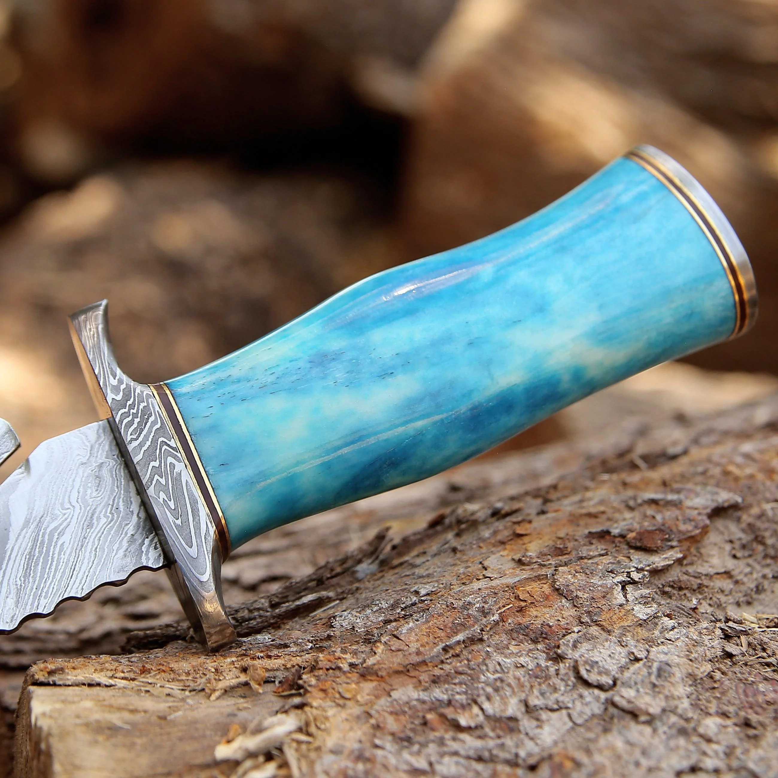 Behemoth 7.0" Damascus Steel Handmade Hunting Knife with Bone Handle - Image 2