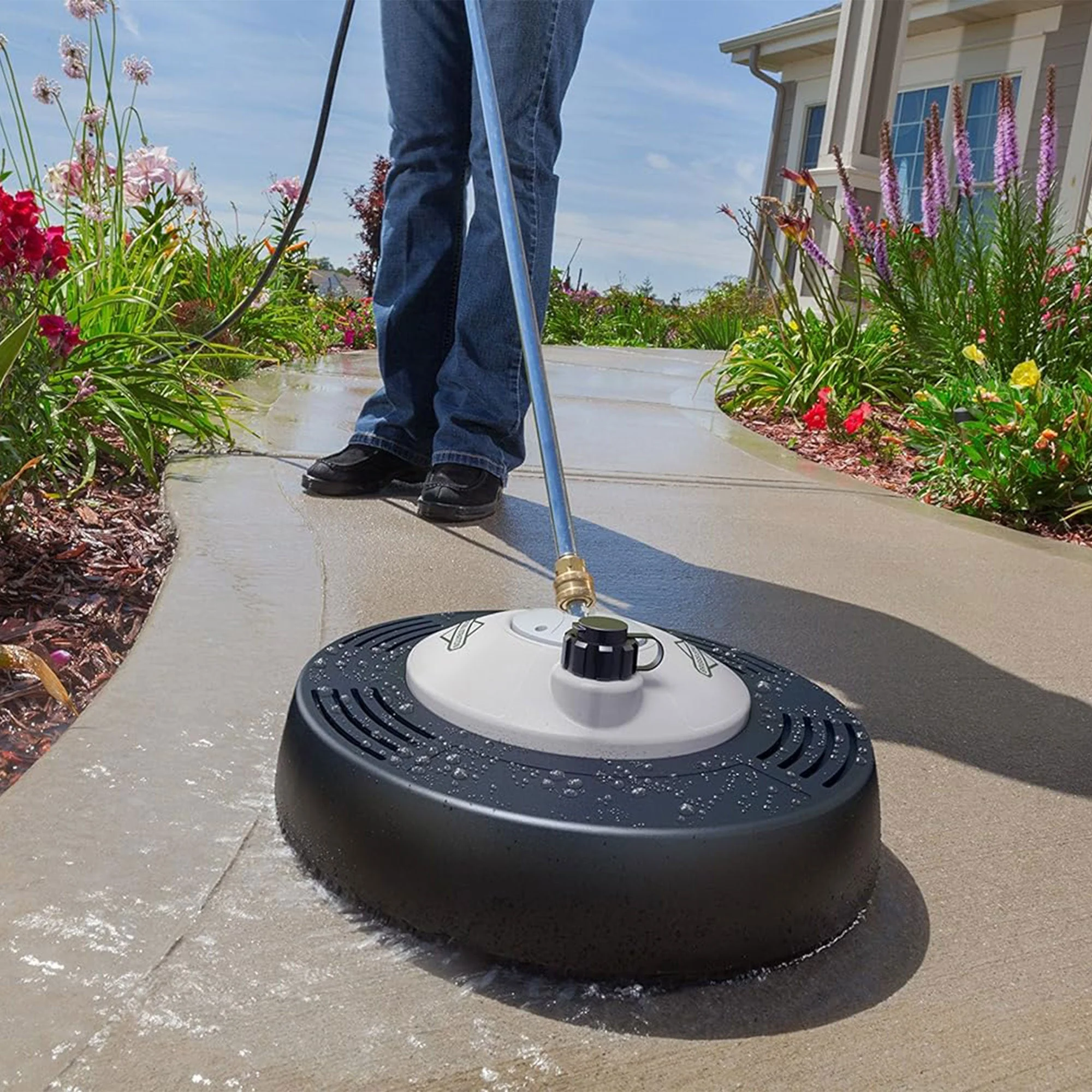 Briggs & Stratton 14 Inch Rotating Surface Cleaner with Built In Detergent Tank - Image 4