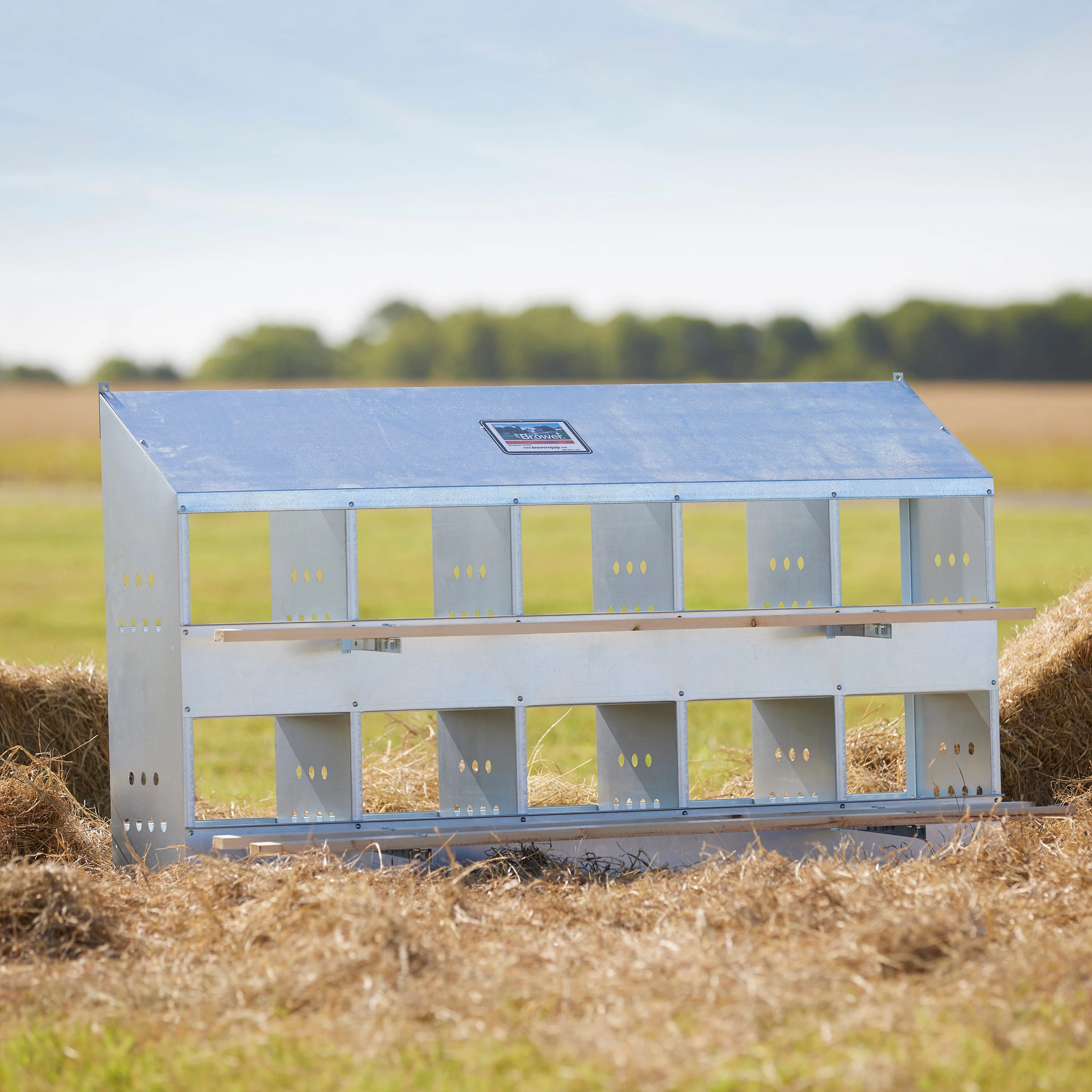 Brower 410B Galvanized Steel 10 Hole 50 Bird Nest Chicken Brooding Box (3 Pack) - Image 10