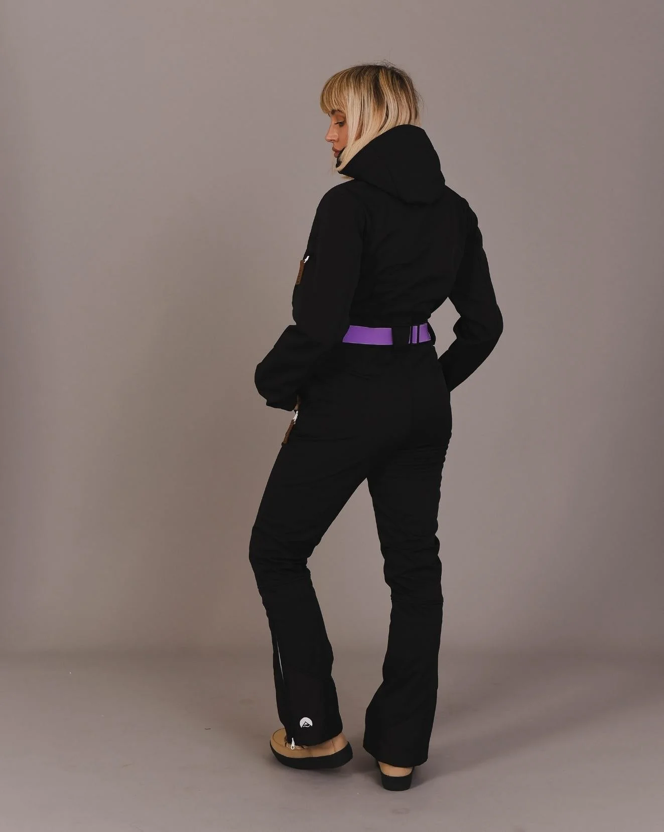 Chic Ski Suit - Black - Image 4