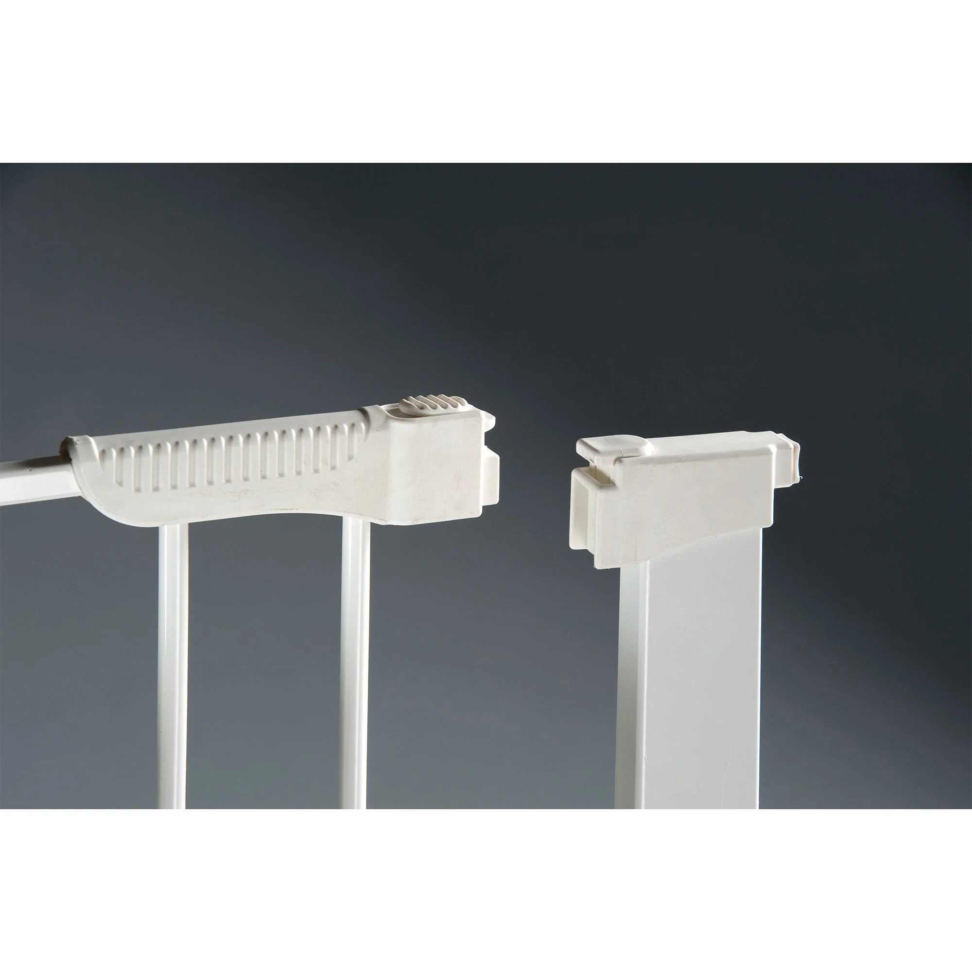 Command Pet Products PG5300 Custom Fit Gate for Pets, 29.5x84 Inches, White - Image 6
