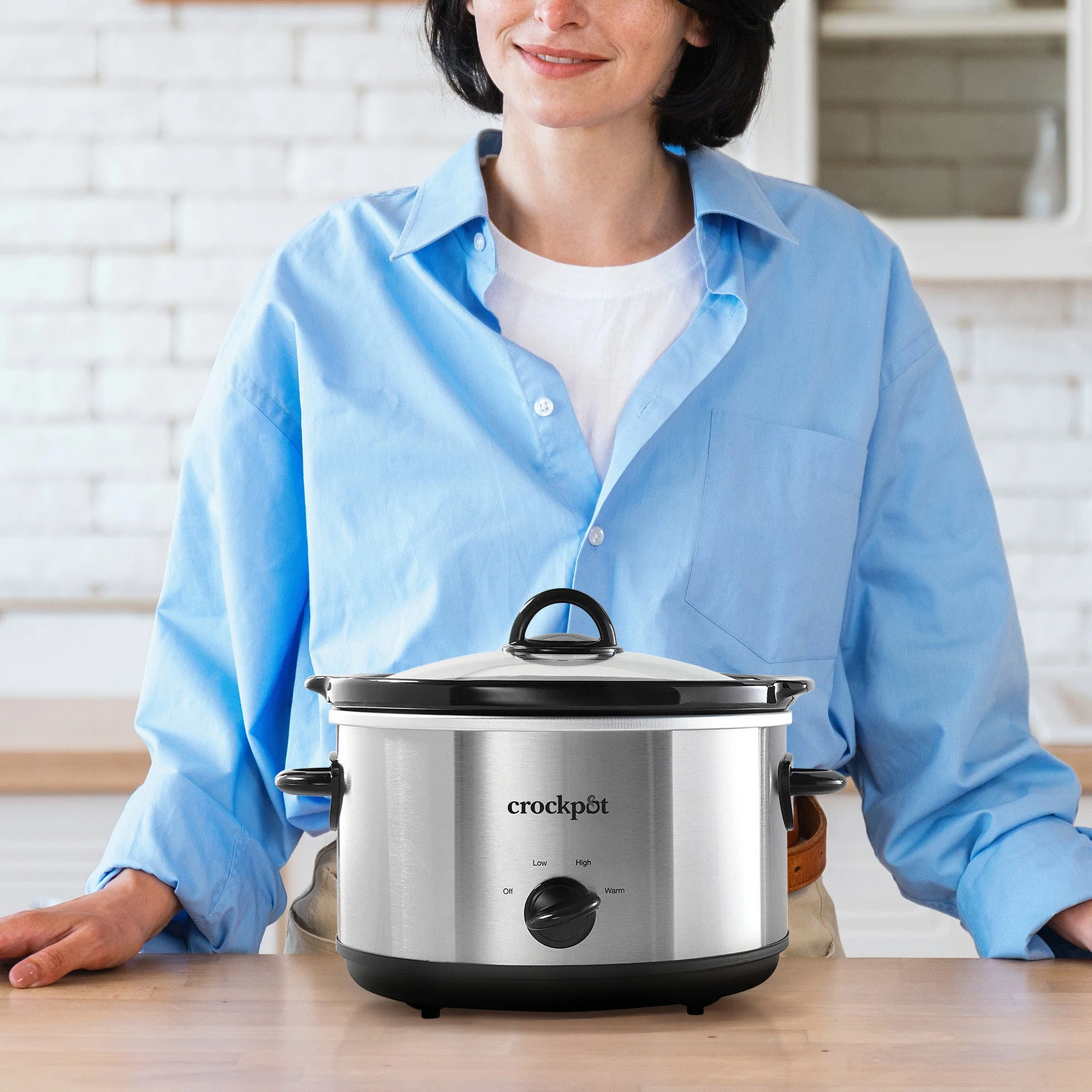 Crock-Pot 4.5 Quarts Manual Design Series Slow Cooker w/3 Heat Settings, Silver - Image 7