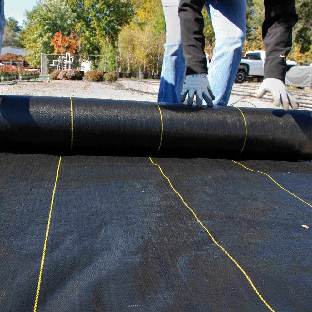 DeWitt 250 Foot Weed Barrier Fabric and 300 Feet Sunbelt Weed Barrier Fabric - Image 10