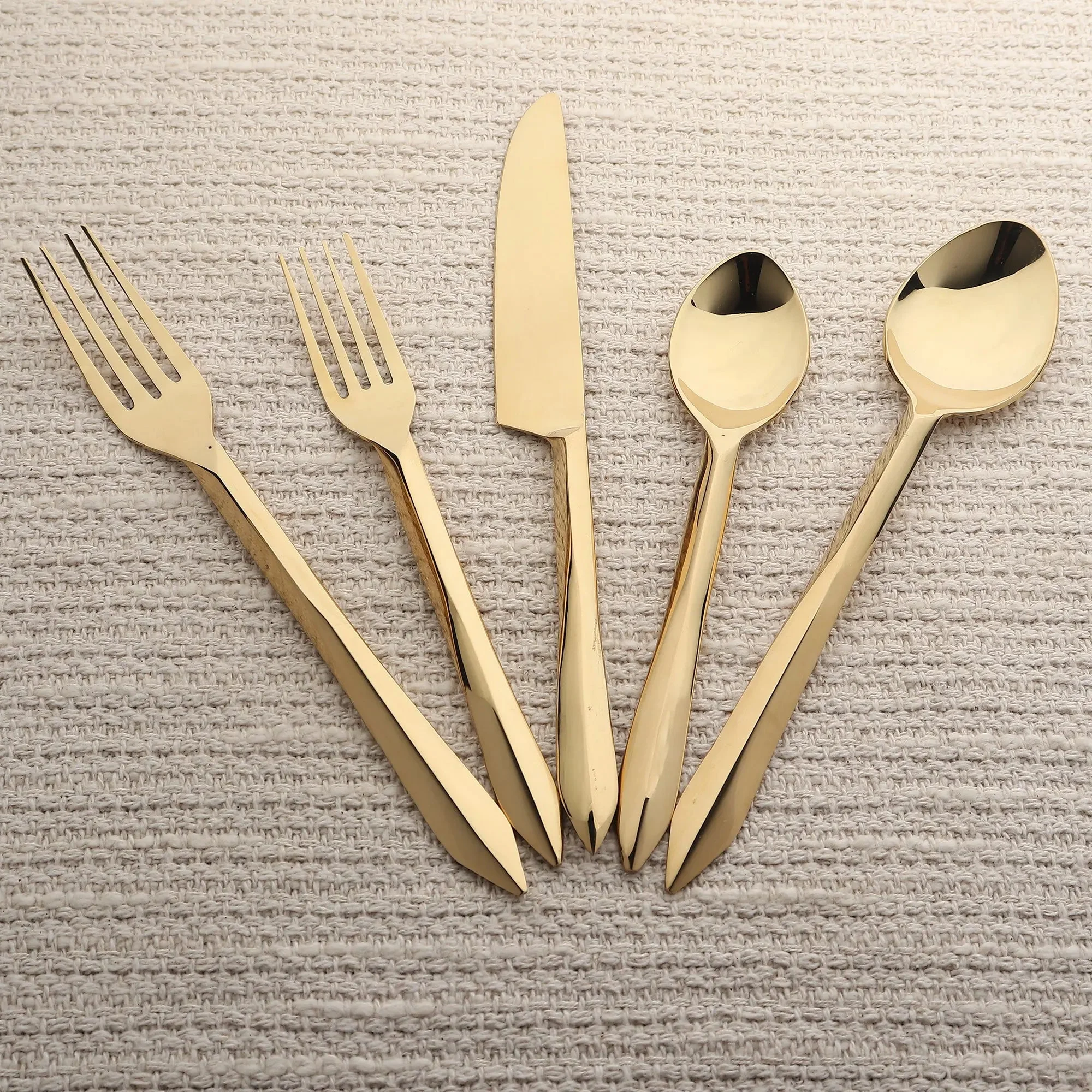 Estique PVD 5 Pcs. Flatware Set - Image 2