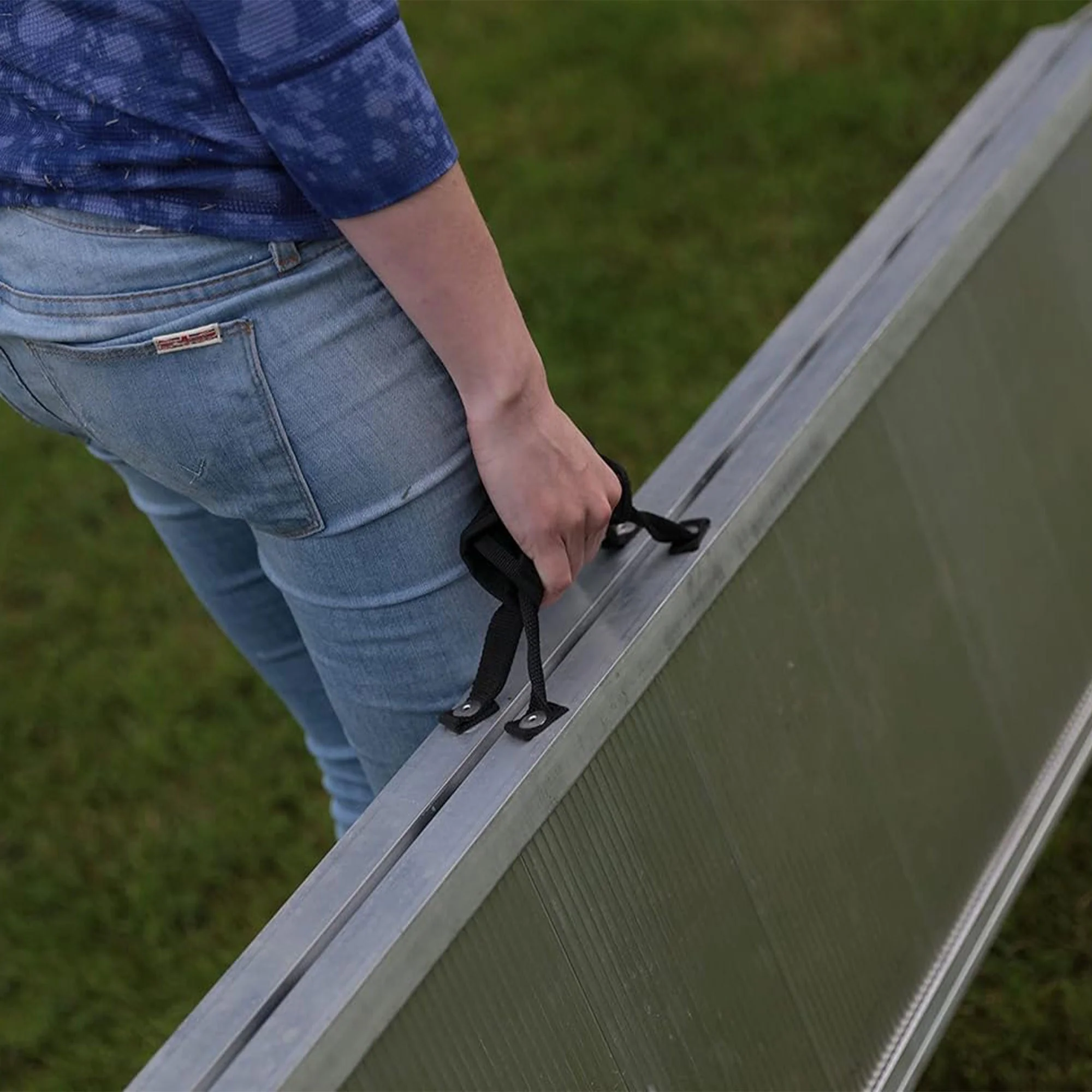 EZ-ACCESS TRAVERSE 4 Foot Singlefold Edgeless Portable Loading Ramp, Silver - Image 12