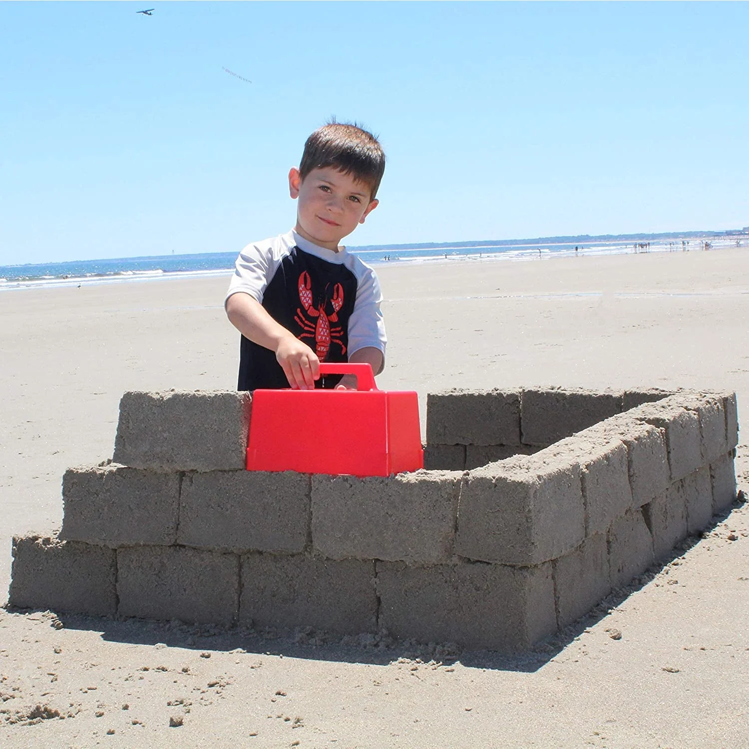 Flexible Flyer Snow Castle Kit 3 Pc Winter Snow and Beach Sand Fort Building Set - Image 6