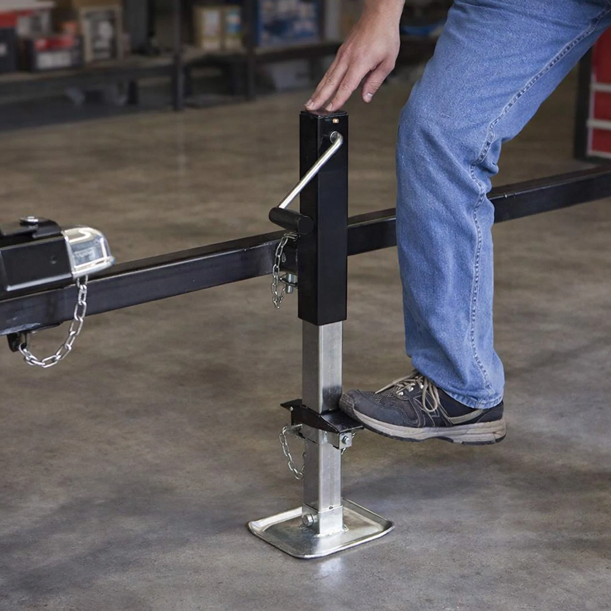 Gravel Tuff GTF-20TMSWP Heavy Duty Tube Mount Speed Jack, 2,000 Pound Capacity - Image 4