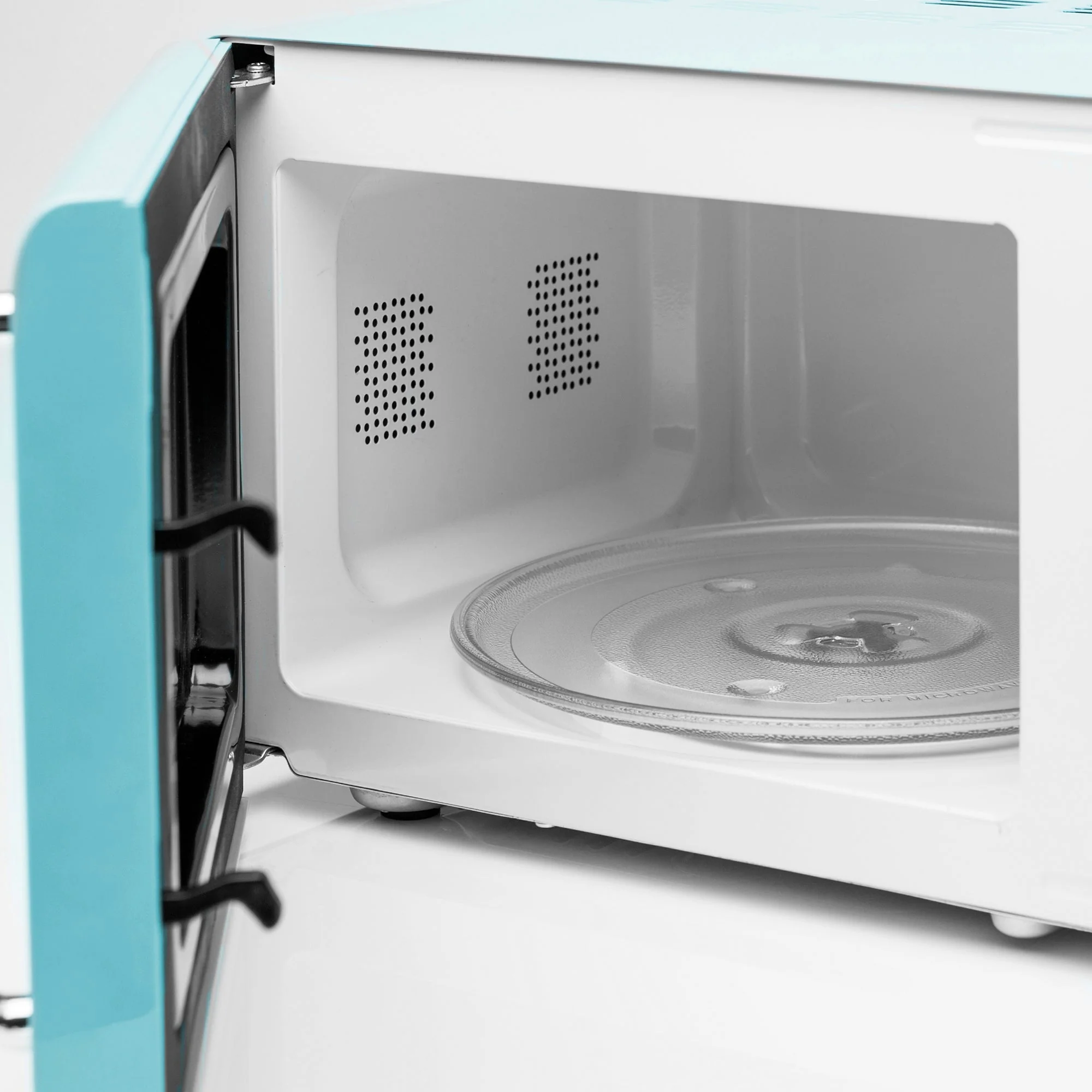 Haden 700 Watt 0.7 Cubic Foot Microwave Oven with Digital Controls, Turquoise - Image 9