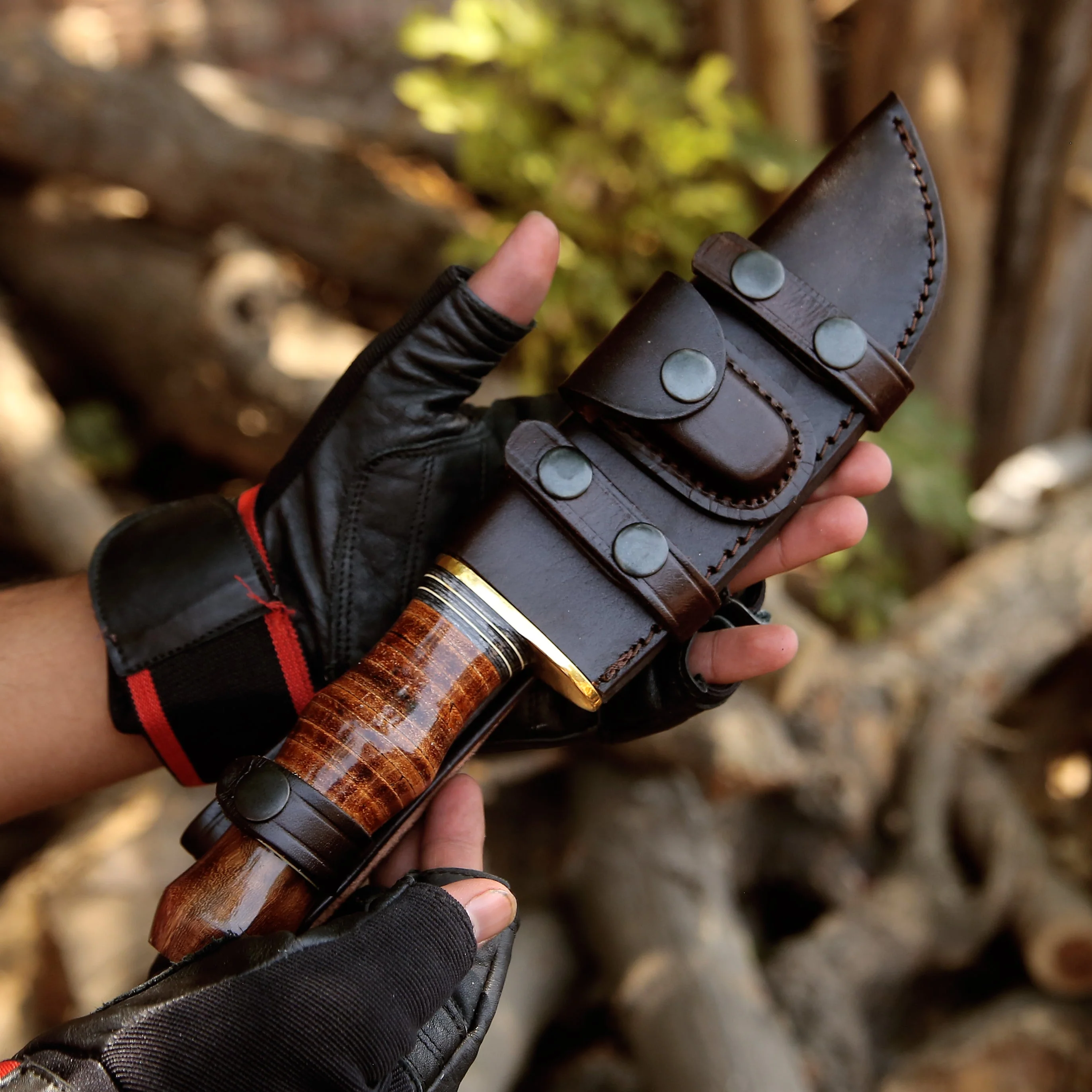 Hawk 11.5" Damascus Hunting Bowie Knife with Stacked Leather Handle - Image 7
