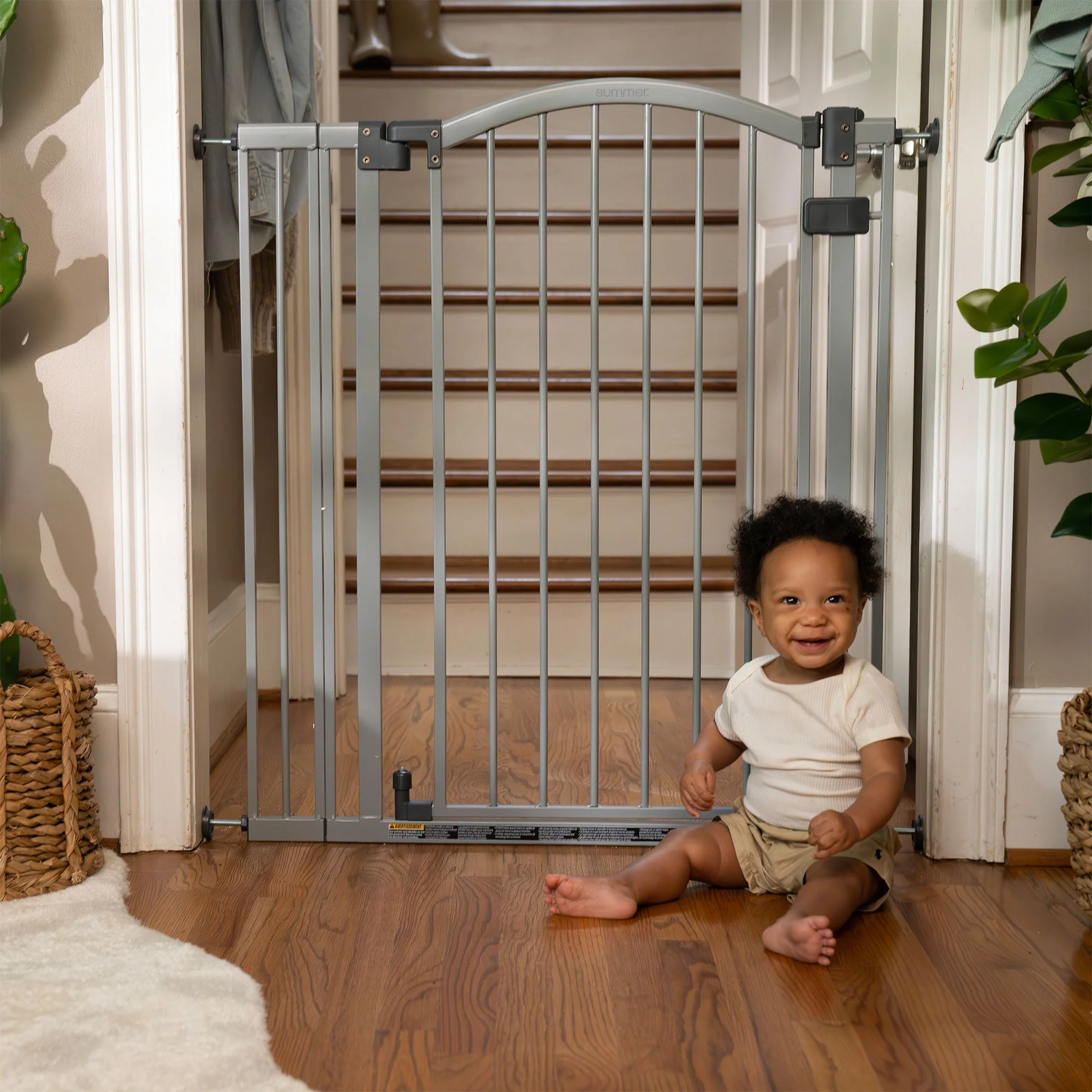 Ingenuity Summer Infant 36 Inch Extra Tall and Wide Pet and Baby Gate, Gray - Image 7