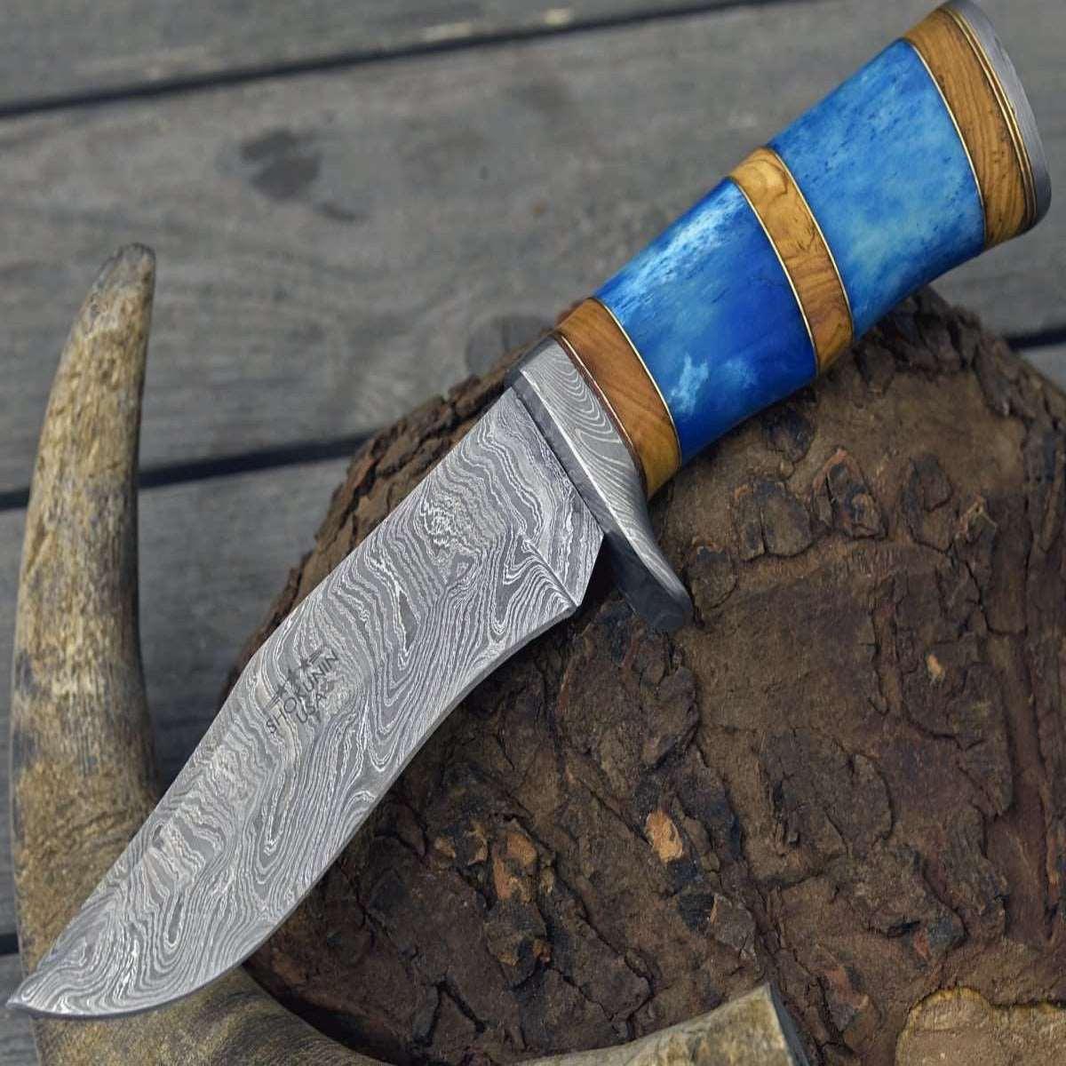 Lightbane Damascus Hunting Knife with Bone & Olive Wood Handle - Image 2