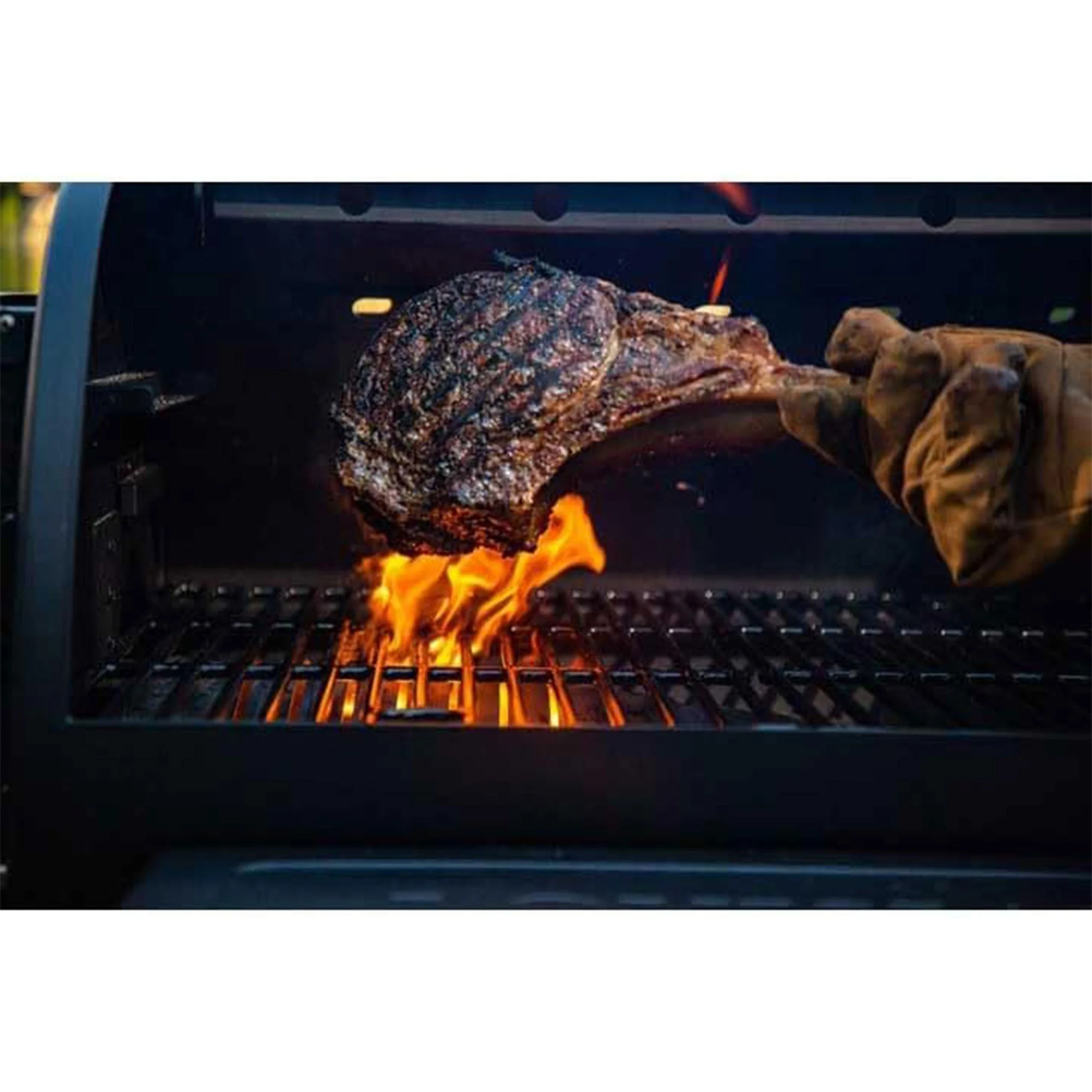 Louisiana Grills 800 Black Label Series Outdoor Pellet Grill with WiFi Control - Image 4