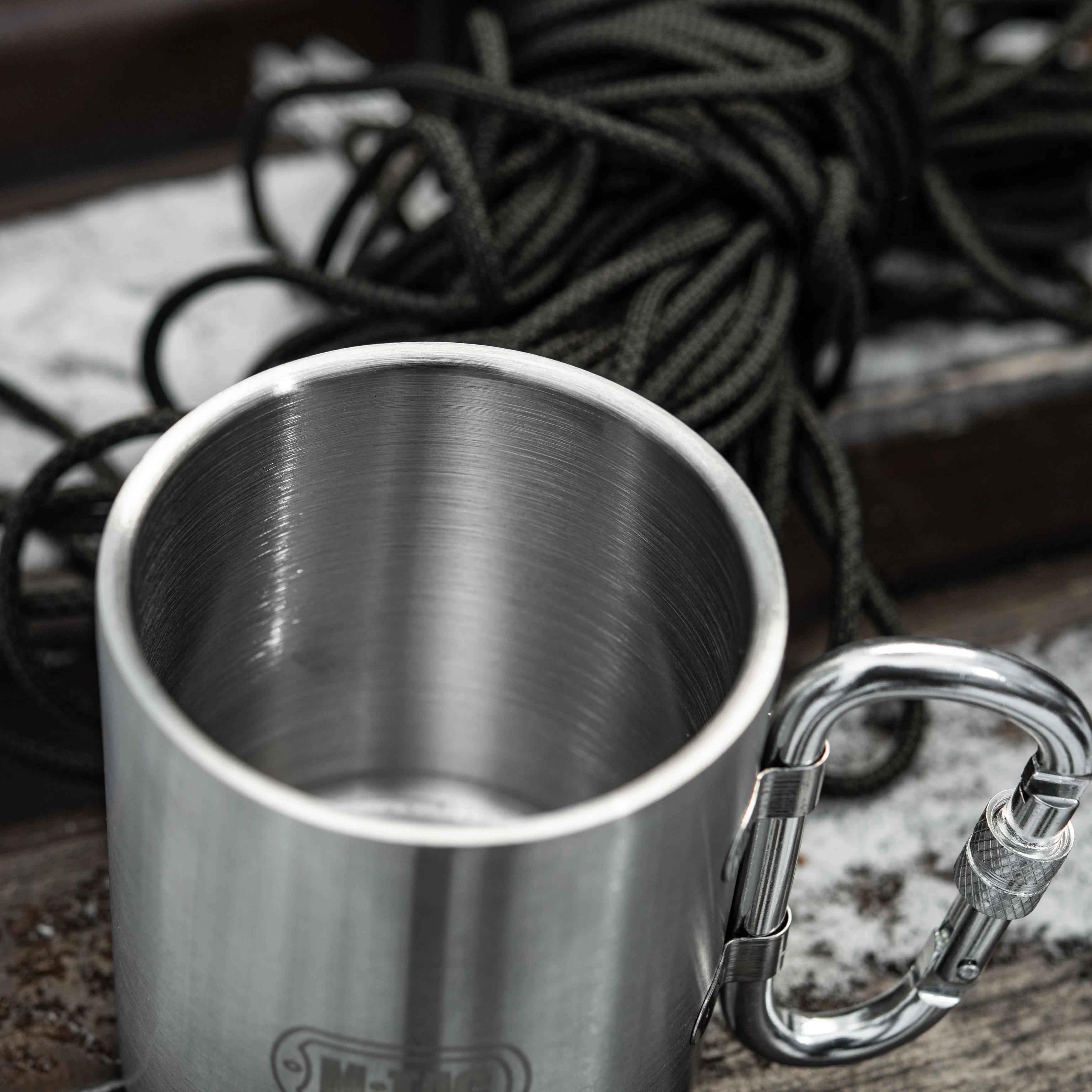 M-Tac Thermo Mug 9oz with Carabiner - Image 4