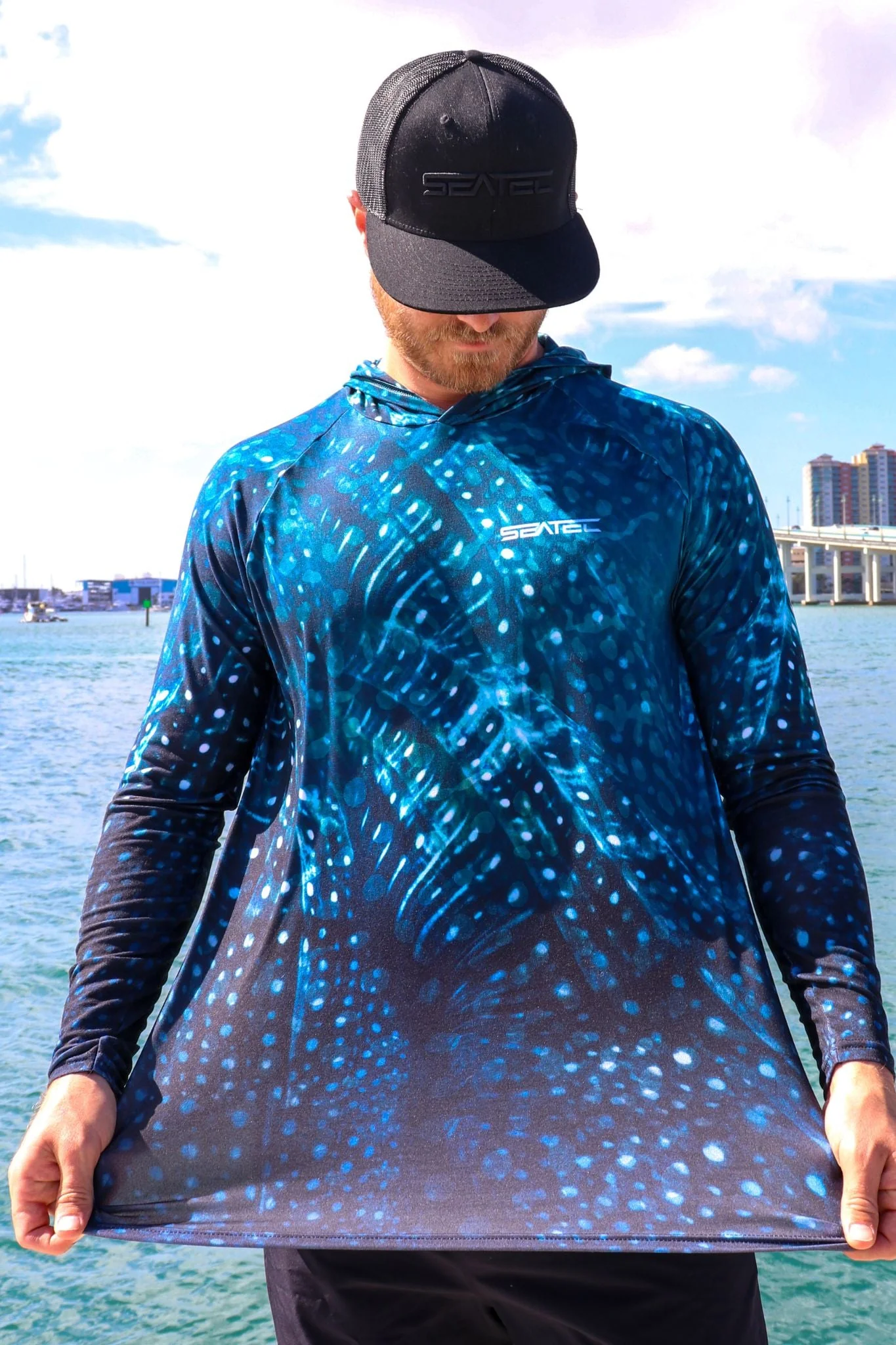 MEN'S SPORT TEC | WHALE SHARK | HOODED - Image 2