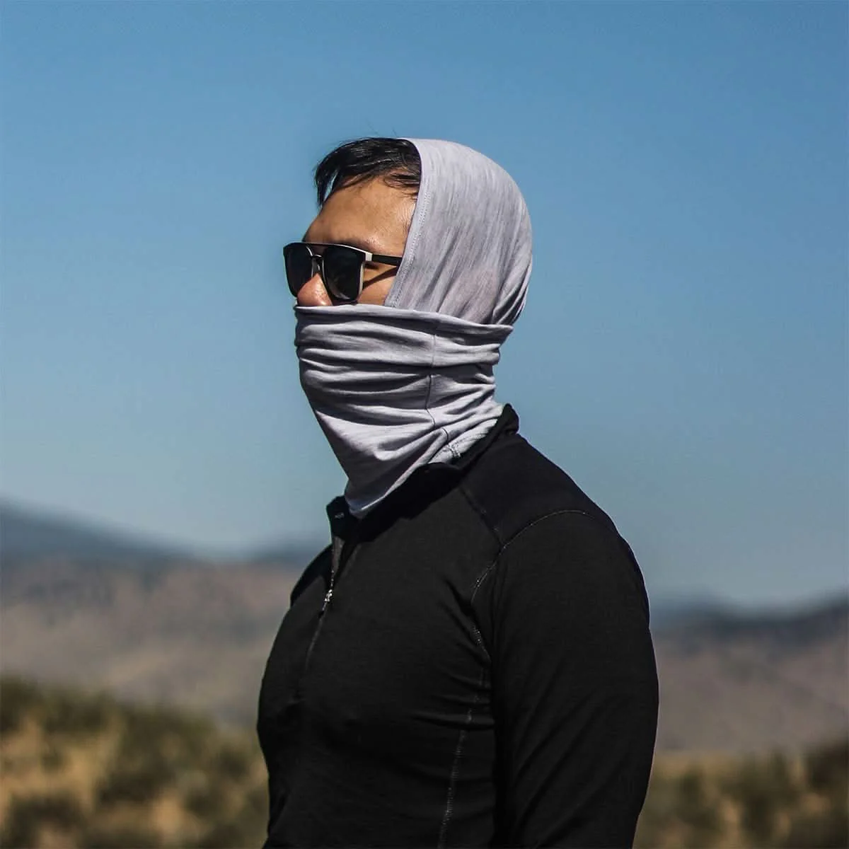 Microweight Wool Neck Gaiter Multiclava - Woolverino - Image 4