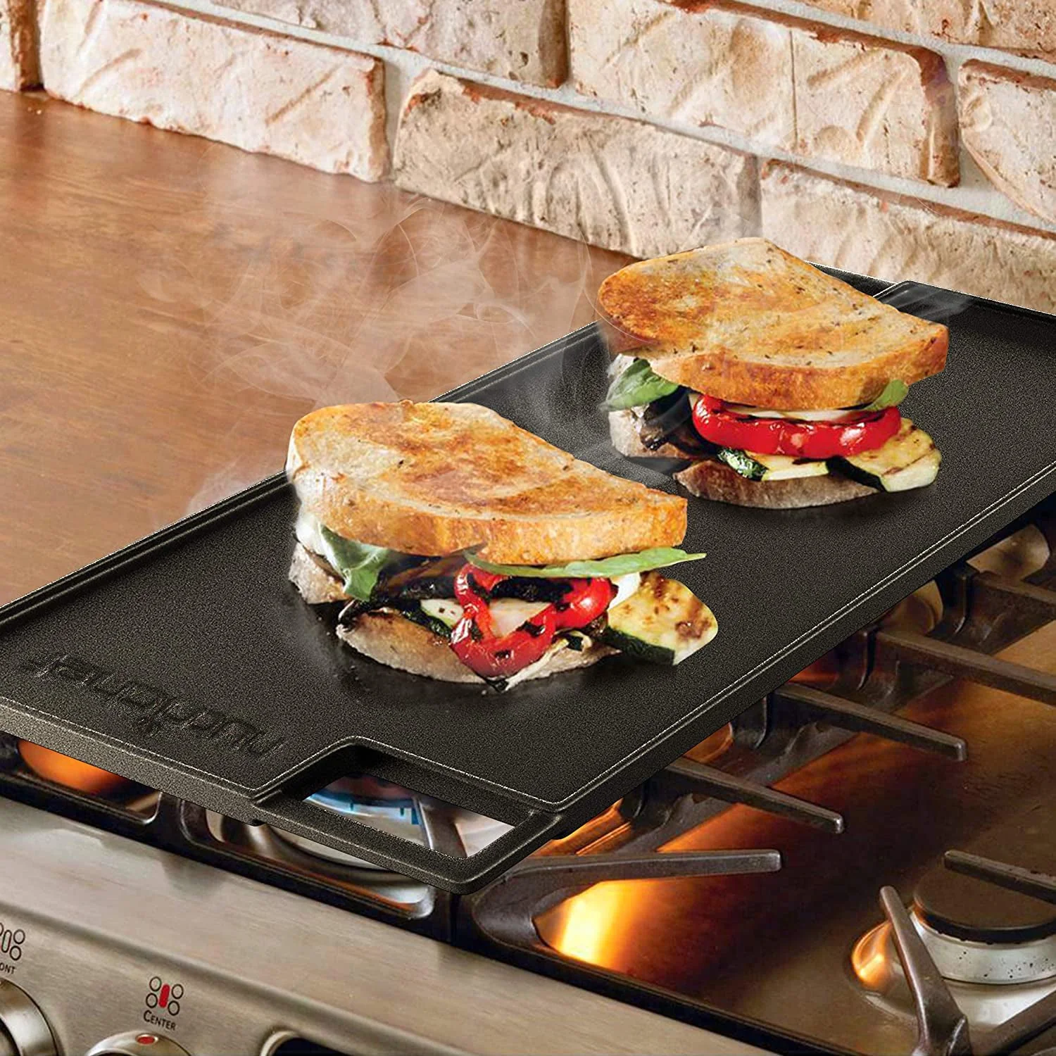 NutriChef 18" Cast Iron Skillet Reversible Grill Plate Pan for Stove Top, Black - Image 2