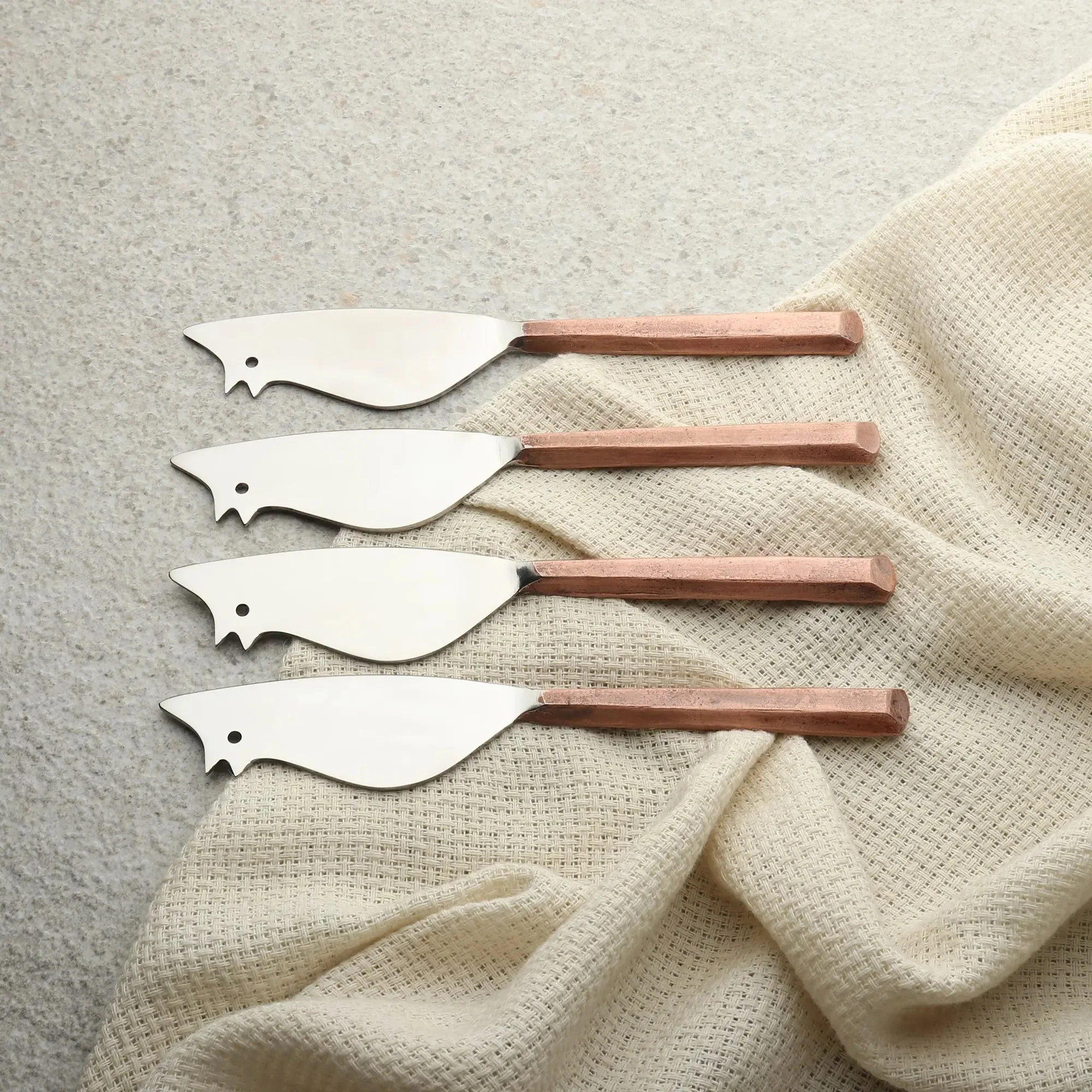 PLATEAU RATONCITO CHEESE SPREADER/KNIFE 4 PC. SET - Image 6