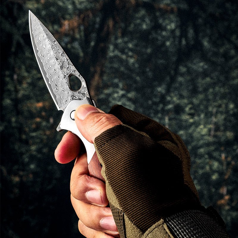 Polar VG-10 Damascus Pocket Knife – Sandalwood Handle - Image 4