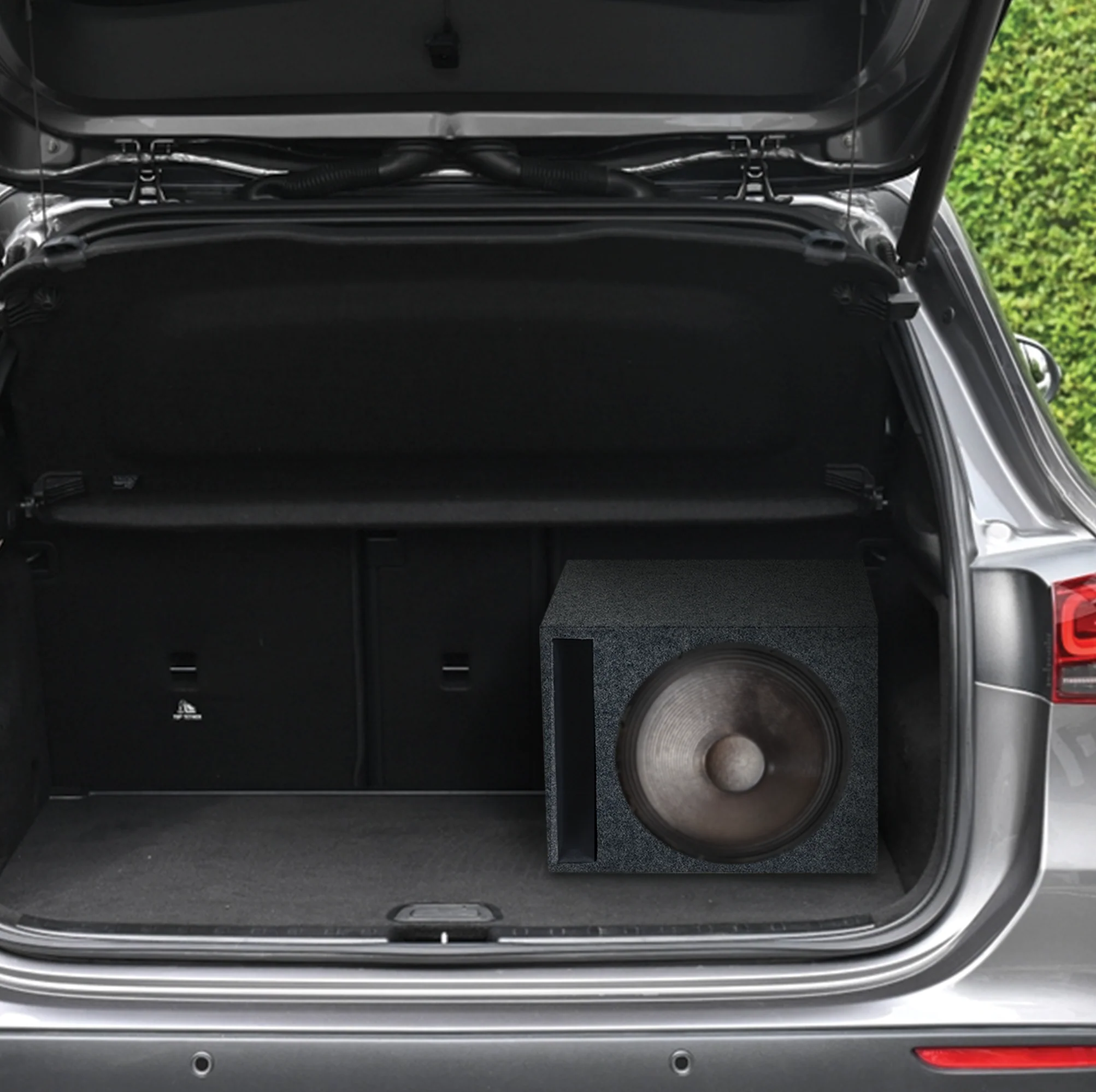 QPower 15" Heavy-Duty Single Vented Vehicle Subwoofer Enclosure Woofer Box, Gray - Image 5