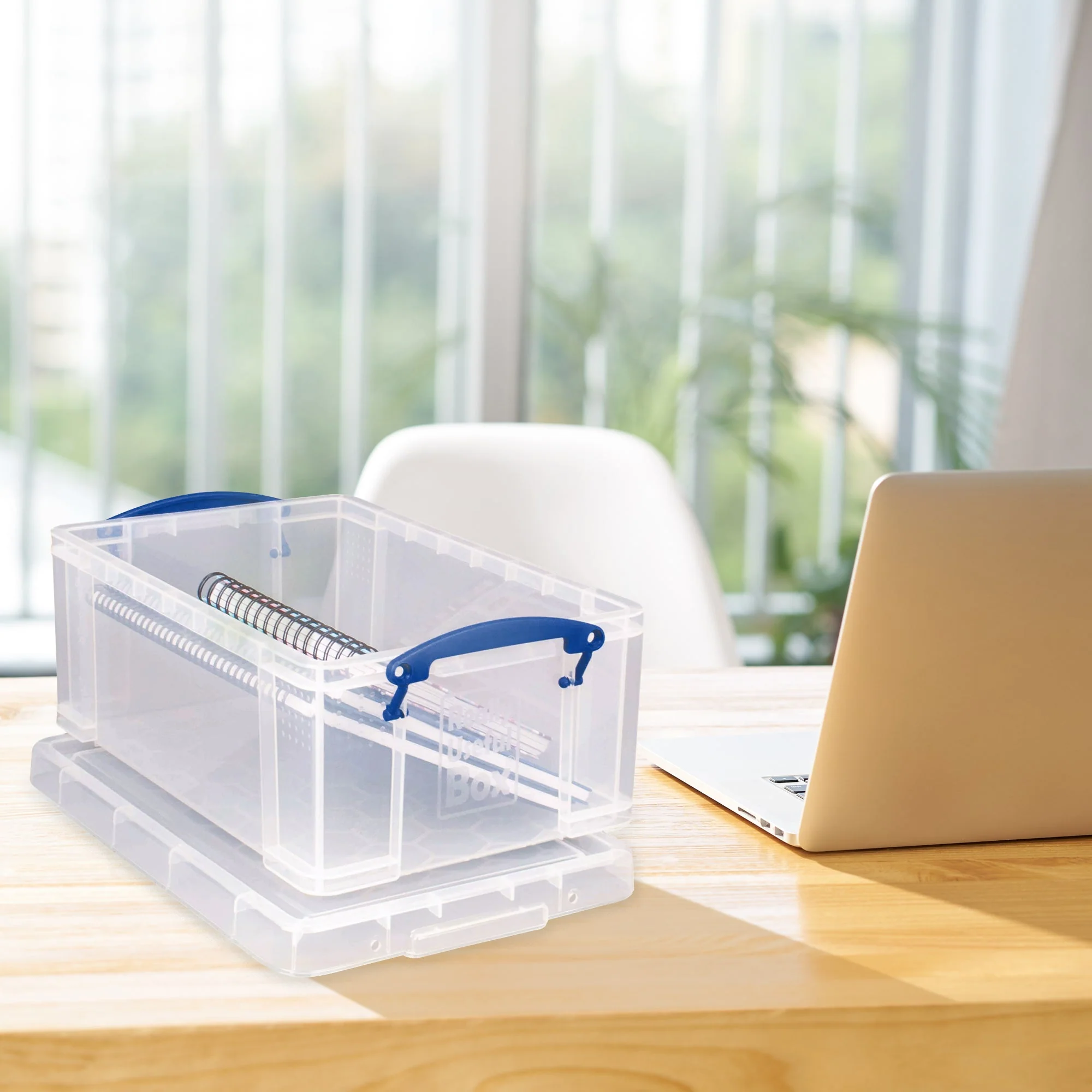 Really Useful Box 9L Storage Container with Snap Lid & Clip Lock Handle (5 Pack) - Image 5