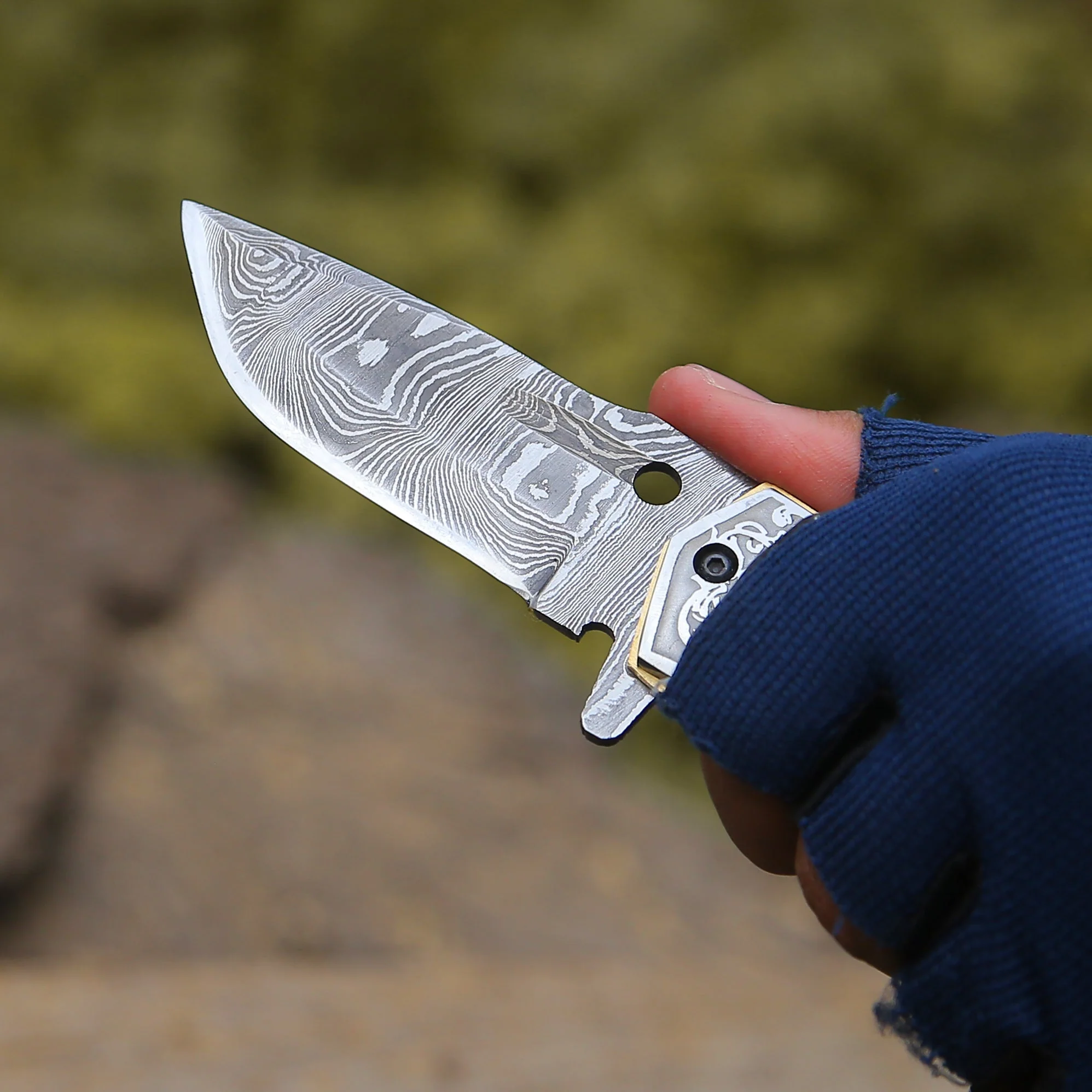 Reckoner Damascus Pocket Knife with Charred Bone Handle - Image 7
