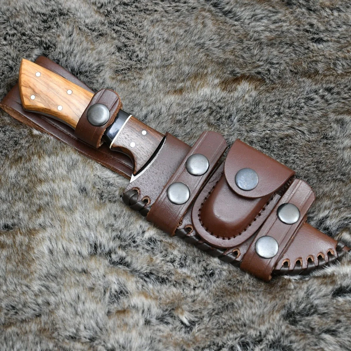 Sculptor Camp Knife with Exotic Olive Wood Handle - Image 7