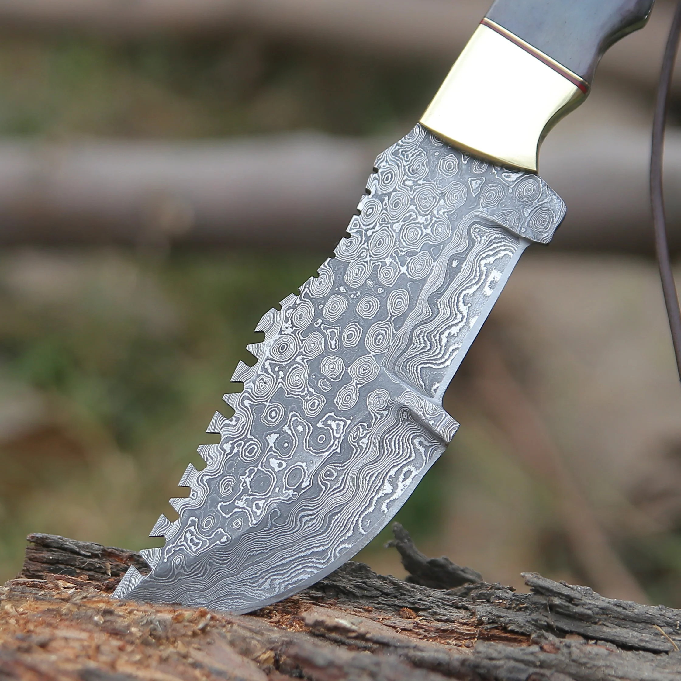 ShadowRidge Damascus Steel Premium Tracker Knife - Image 6
