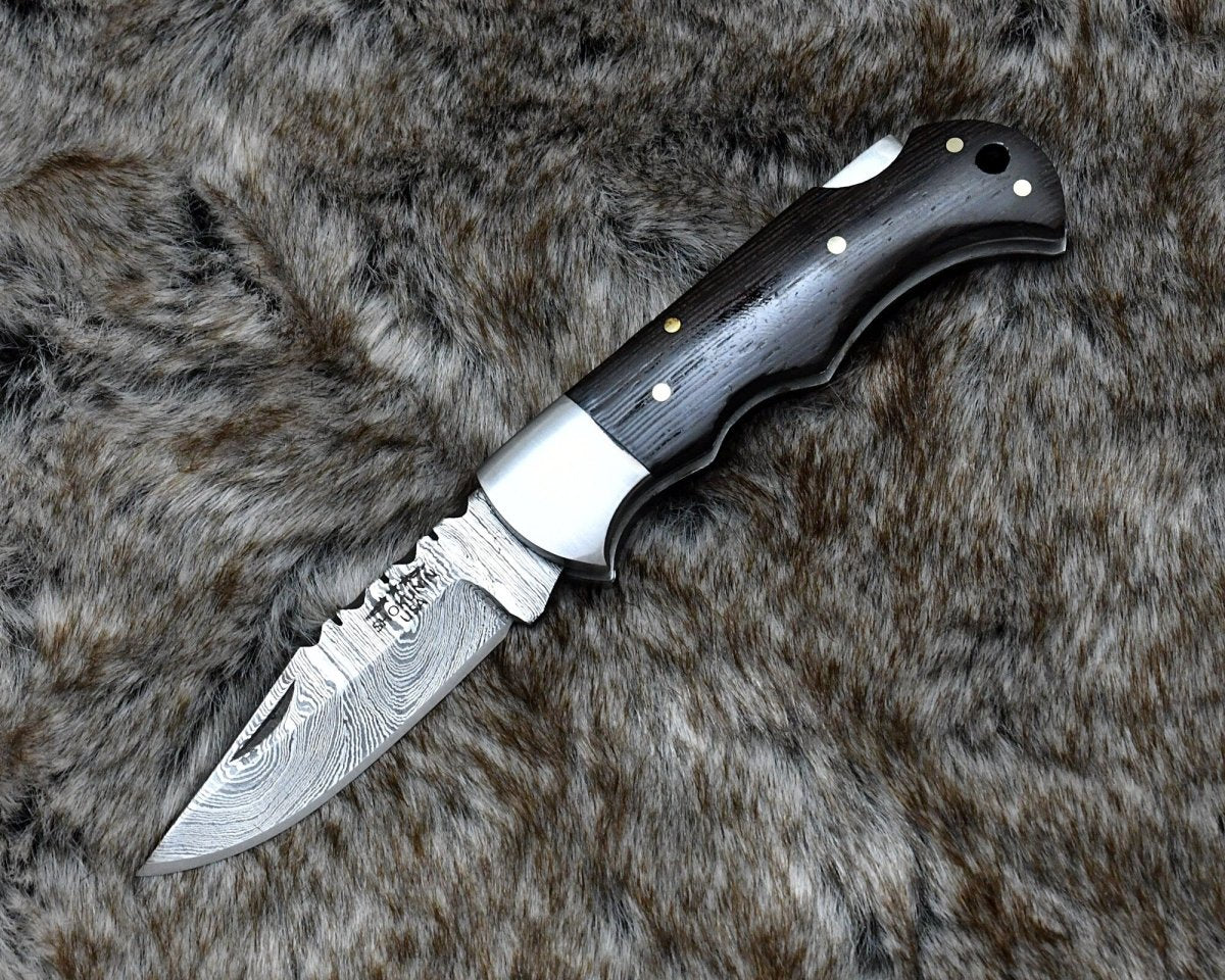 Starshard Damascus Pocket Knife with Exotic Wenge Wood Handle - Image 4