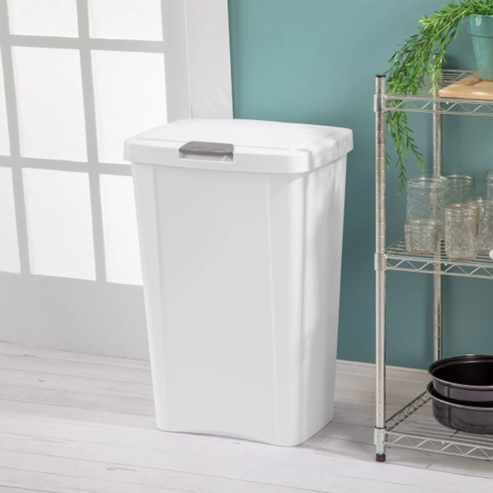 Sterilite 13 Gallon TouchTop Wastebasket with Titanium Latch, White (4 Pack) - Image 4