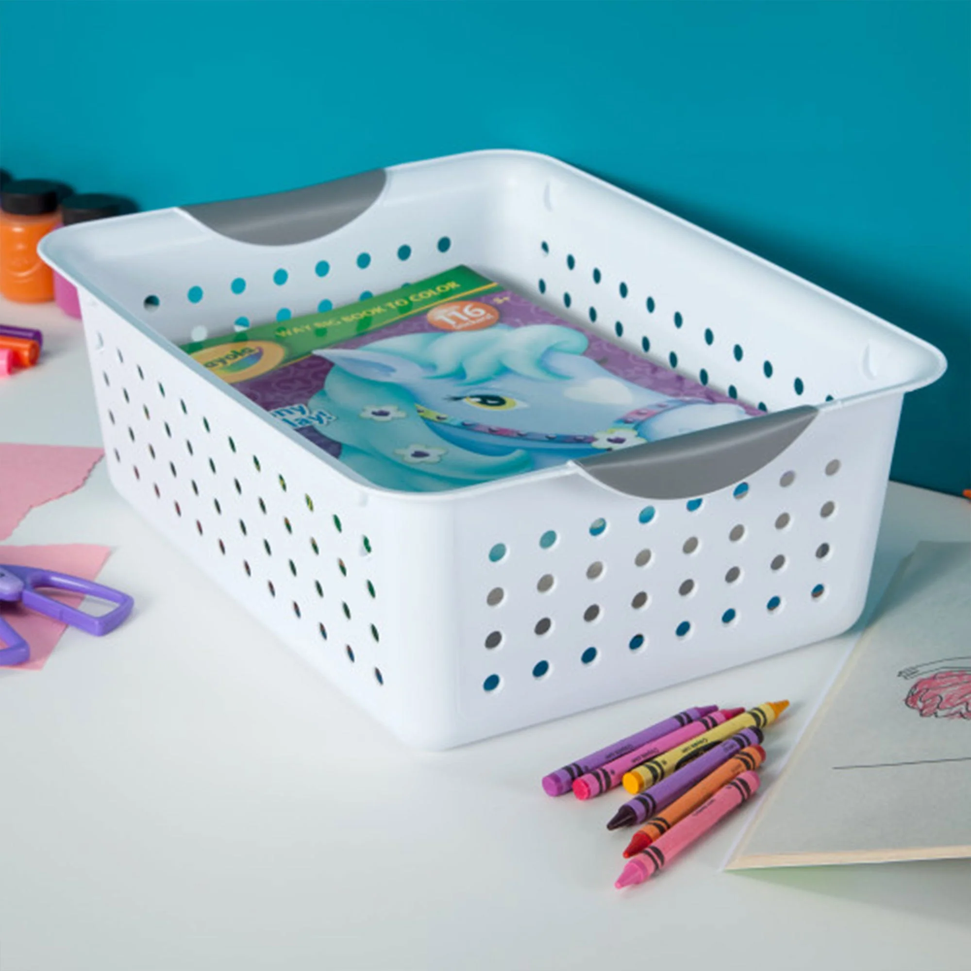 Sterilite Medium Ultra Plastic Storage Organizer Basket with Handles, (18 Pack) - Image 7
