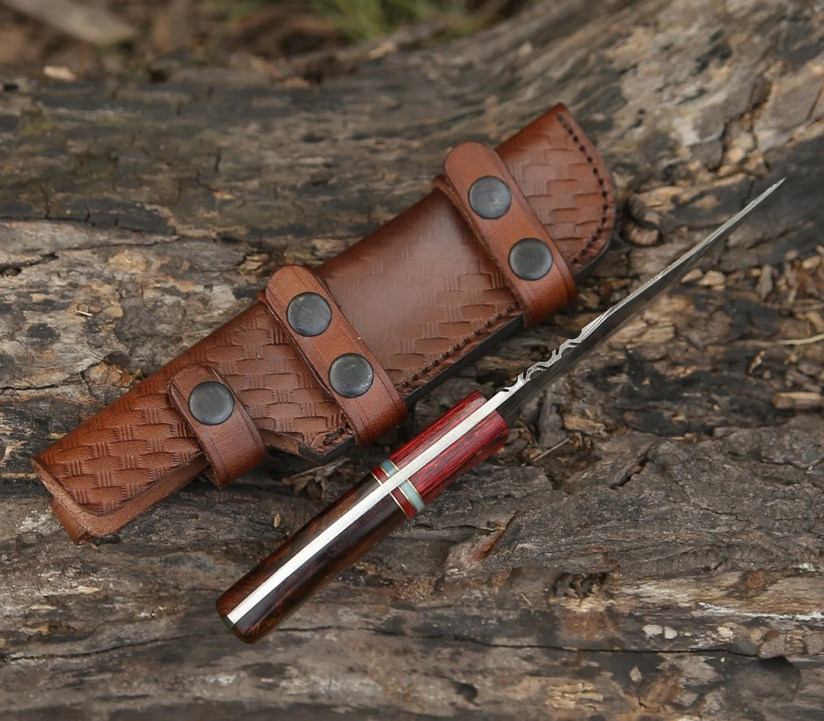 Sting Damascus Hunting Knife with Rosewood Handle - Image 4