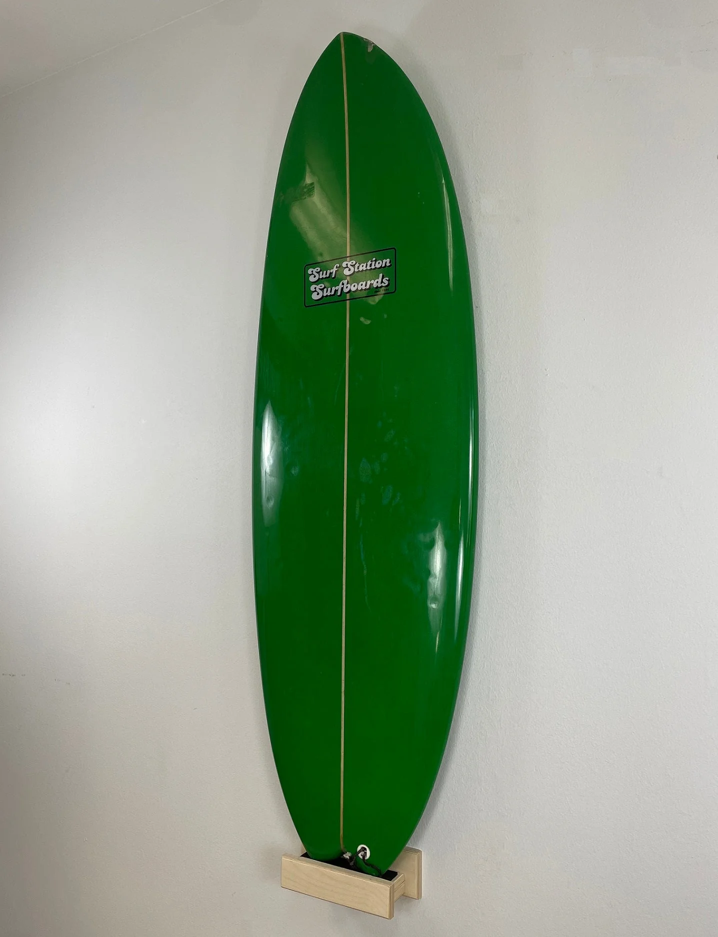 THE ROGUE single surfboard wall rack - Image 3