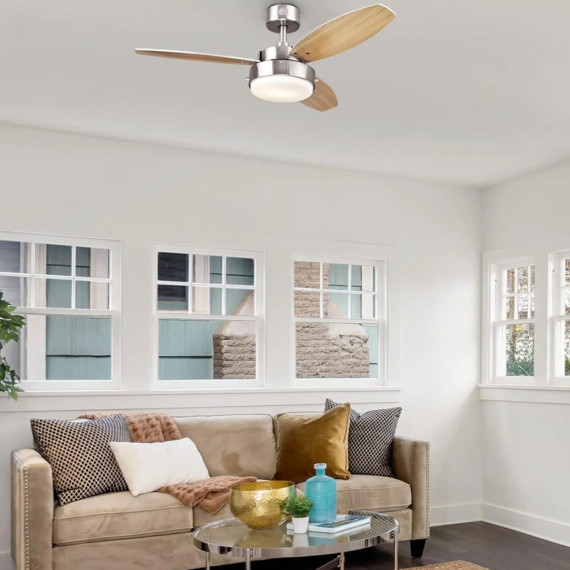Westinghouse 42 Inch Alloy Ceiling Fan with Brushed Nickel and Reversible Blades - Image 5